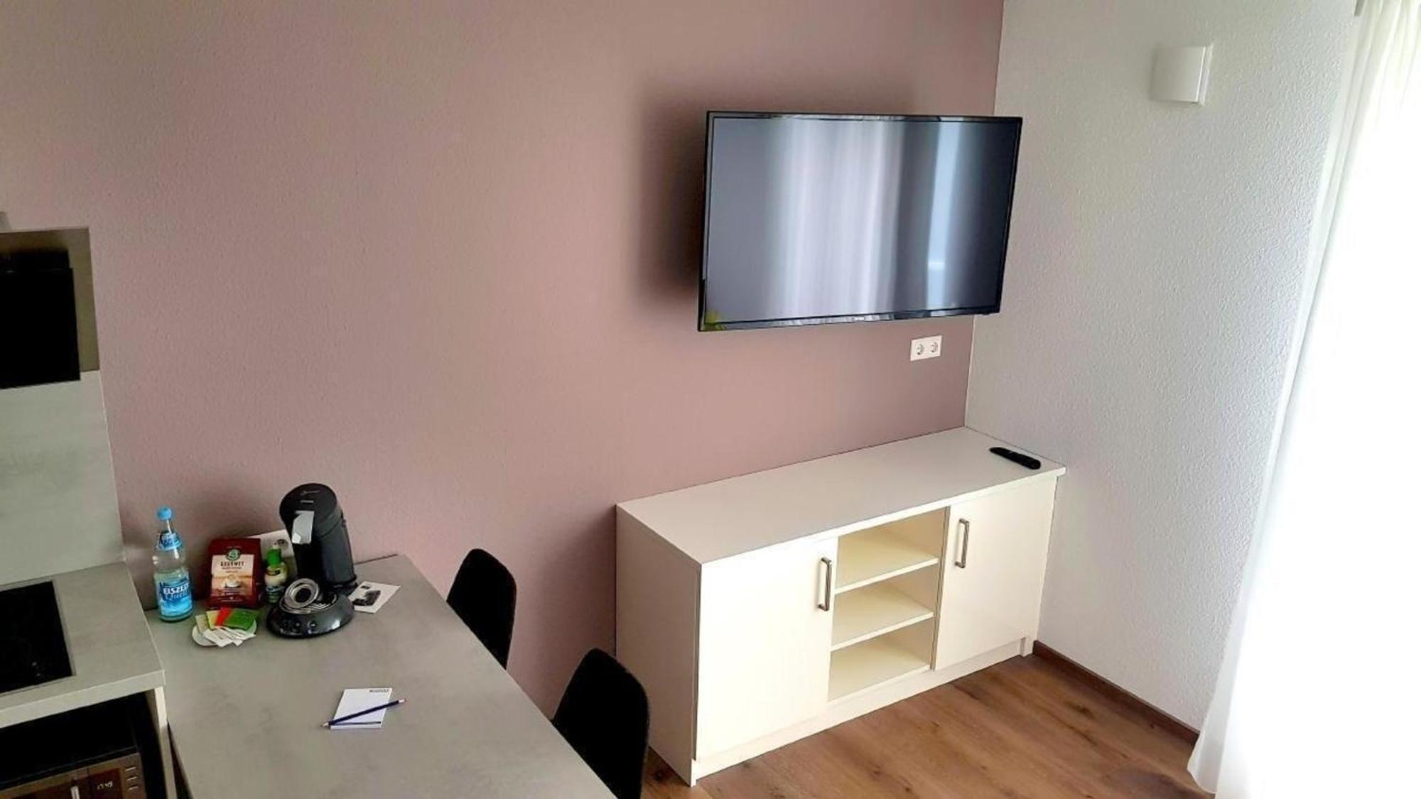 Wohnung In Neckarwestheim ภายนอก รูปภาพ